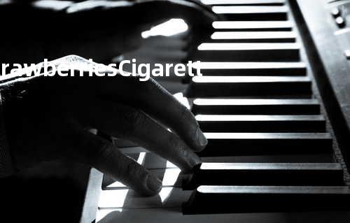 Strawberries & Cigarettes《爱你,西蒙》电影插曲